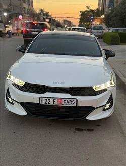 كيا K5